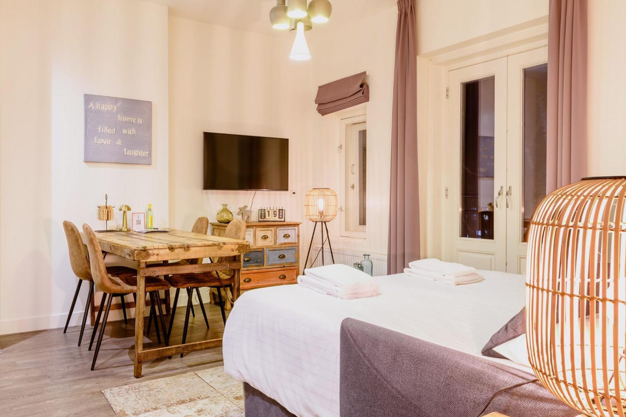 ניימכן Hotel Oranjestaete מראה חיצוני תמונה